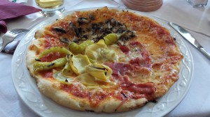 Glutenfreie Pizza 4-Jahreszeiten im Il Salento in München