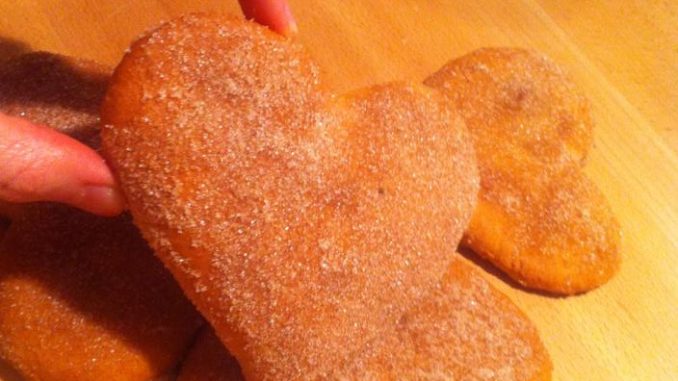 Krapfen in Herzform