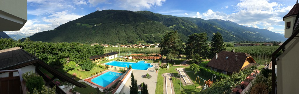 Ausblick Zimmer "Laura" Hotel Weiss